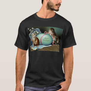 Drei Katzen u. großes blaues Osterei T-Shirt