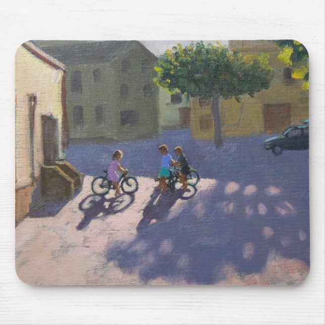 Drei Kinder mit Fahrrädern Spanien Mousepad (Vorne)
