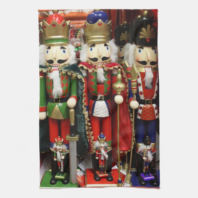 Drei kluge Cracker - Nutcracker Soldiers Handtuch (Vertikal)