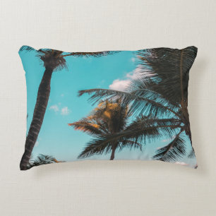 Drei Kokospalmen direkt am Meer Dekokissen