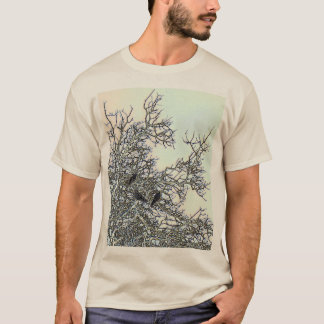 Drei Krähen in einem digitalen Universum T-Shirt