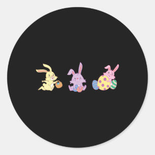 Drei Niedliche Bunnies, die Osterbyskets für Kinde Runder Aufkleber