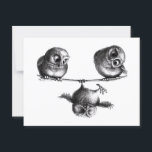 Drei Niedliche glückliche Sporty Owls Postkarte<br><div class="desc">Ironische Funny Owls zeichnend. Drei niedliche Eulen spielen herum. Kunst des zeichnend von dem österreichischen Künstler Stefan Kahlhammer. Für Eulen und Tiere liebende Menschen,  die sich für Kunst interessieren,  mit Sinn für Spaß. Das Originalwerk ist ein Stift und Tinte zeichnend.</div>