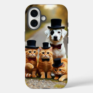 Drei orange Katzen und ein Hund auf der Road Studi iPhone 16 Hülle