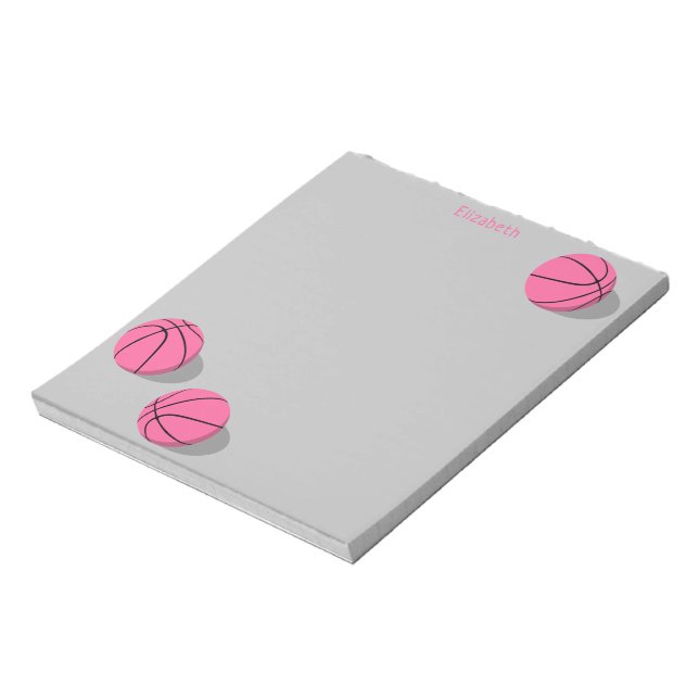 drei rosa Basketbälle personalisiert Notizblock (Rotiert)