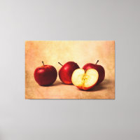 Drei rote Äpfel und einhalb