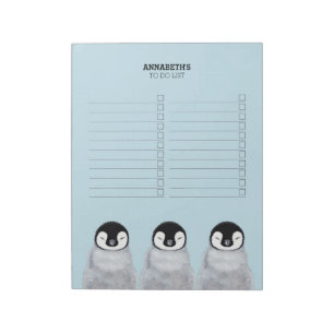 Drei Schlafenbaby-Pinguin-Küken, zum der Liste zu Notizblock