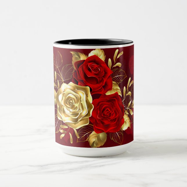 Drei Schmuckstücke Rose Tasse (Zentrum)
