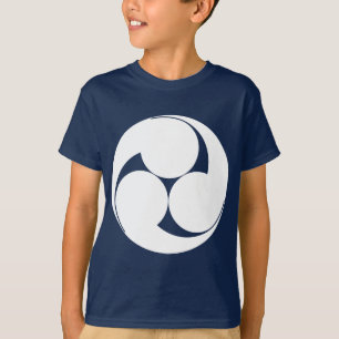 Drei spiralförmige Figuren im Uhrzeigersinn (Sugak T-Shirt