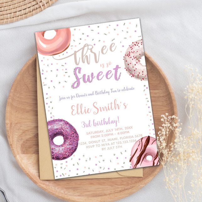 Drei süße Donut zum Geburtstag Einladung (Three Sweet Donut Birthday Invitations)