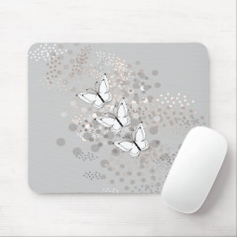 Drei weiße Schmetterlinge Mousepad