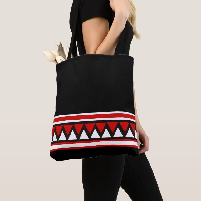 Dreiecke aus Schwarz, Weiß und Rot Tasche (Von Nahem)