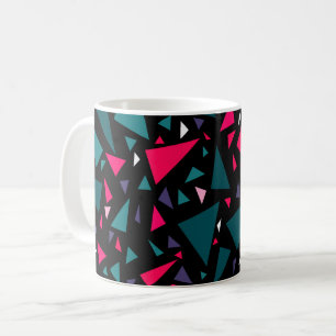 Dreiecke blaue scharlachrote Farben auf schwarzem  Kaffeetasse