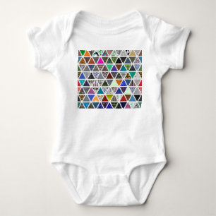 Dreieckige Texturen 02 Baby Strampler