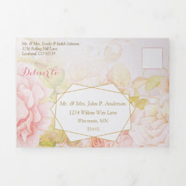 Dreifach-Blush-Rose in einer Einladung zur Hochzei