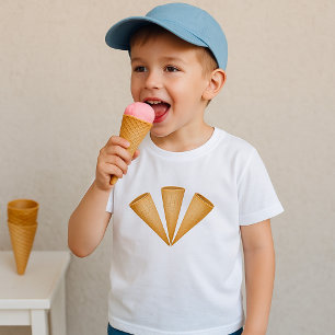 Dreifacher Waffel-Eiscreme-Kegel Sommer-Nachtisch T-Shirt