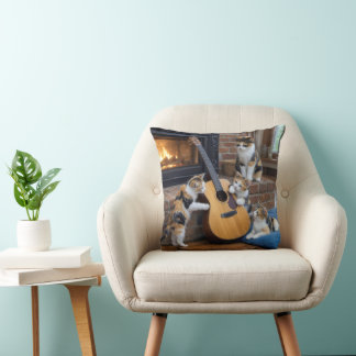 Dreifarbige Katze mit Kätzchen und Gitarre Kissen