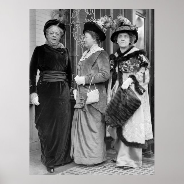 Dressed to the Nines, 1915 Poster (Vorne)