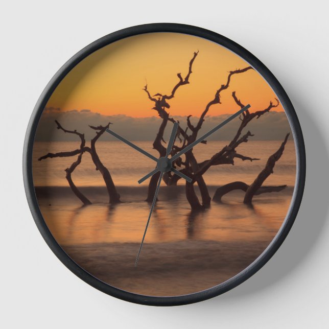 Driftwood Beach auf Sunrise Jekyll Island Georgia Uhr (Vorderseite)