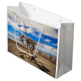 Driftwood-Kunstwerk am Hokitika Beach, Neuseeland Große Geschenktüte