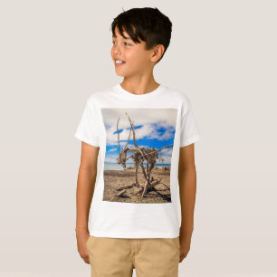 Driftwood-Kunstwerk am Hokitika Beach, Neuseeland T-Shirt
