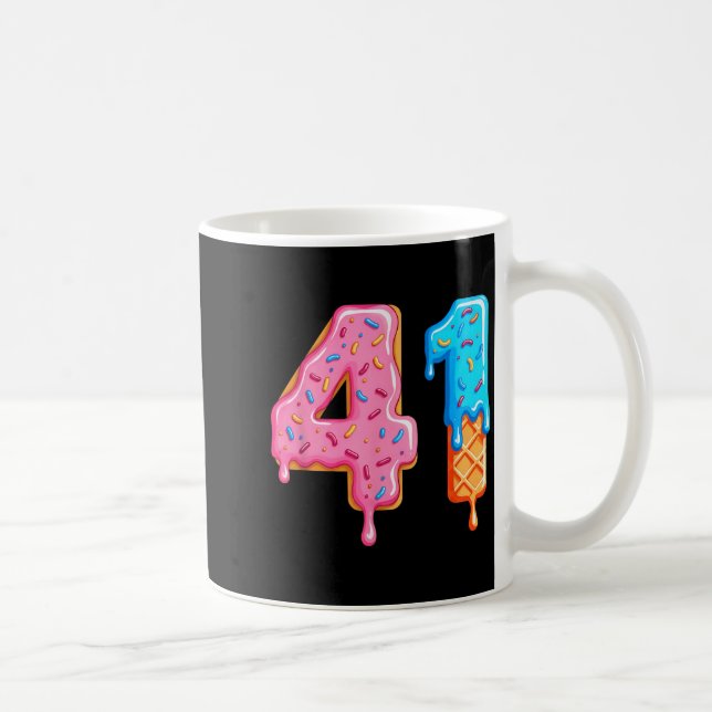 Drip 41 Meme Cooler Baseball-Stil Nummer Einundvie Kaffeetasse (Rechts)