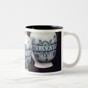 Drogengläser der Apotheker, c.1740 Zweifarbige Tasse
