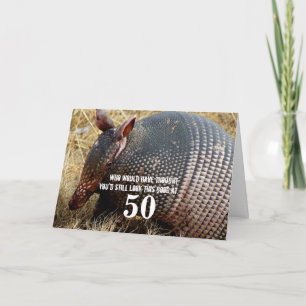 drôle humour de carte d'anniversaire armadillo