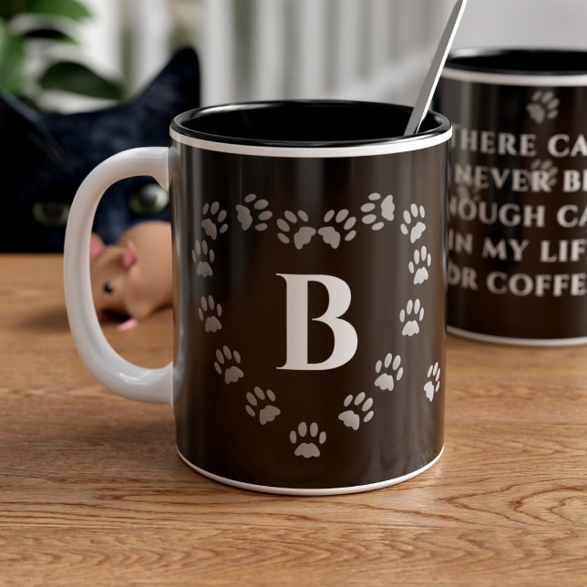 Drôle trop de chats Empreinte de patte Mug café no (Add your initial to the paw print heart & change the text on the back. Never enough cats in my life!)