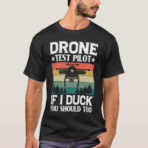 Drone-Testpilot-Enthusiasten mit Flügeln, wenn ich T-Shirt