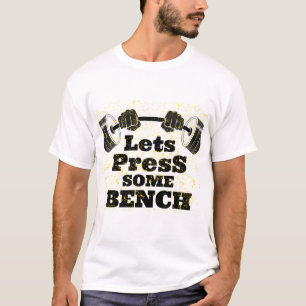 Drücken Sie einen T - Shirt für einige Bereiche.