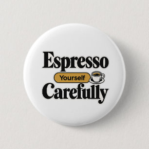 Drücken Sie sich mit Espresso sorgfältig aus Lus Button
