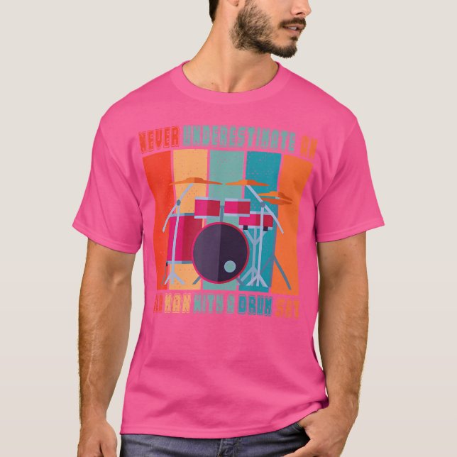 Drummer - Unterschätze niemals einen alten Mann mi T-Shirt (Vorderseite)