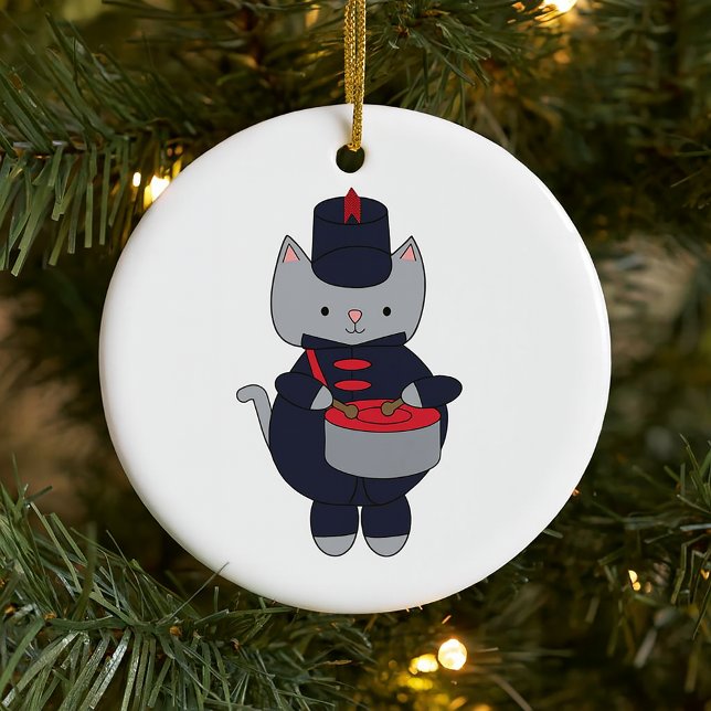 Drums Marching Band Cat Navy Blue Red Personalize Keramik Ornament (An ornament featuring a cat playing the snare drum in a navy blue & red marching band uniform.)