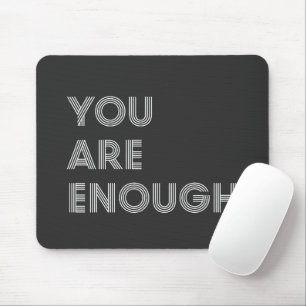 Du bist genug Inspirierende Retro-70er-Typografie Mousepad