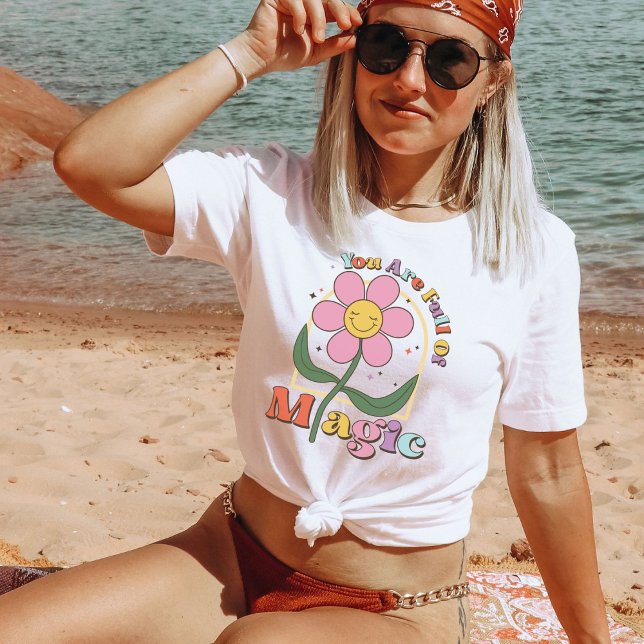 Du bist voll von Magie, guten Gewändern Retro Dais T-Shirt (Von Creator hochgeladen)