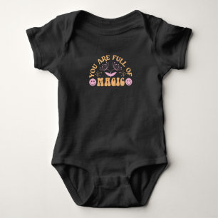 Du bist voller Magie Baby Strampler