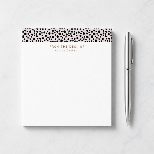 Du bureau de bloc-notes déchirable à motifs d'anim (Créateur téléchargé)