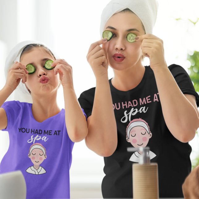 Du hattest mich im Wellness-Center Schwarz-weißes  T-Shirt (Von Creator hochgeladen)