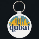Dubai UAE Vintag Retro City Skyline City Art Schlüsselanhänger<br><div class="desc">Vintages und retro City Design mit wunderschöner Skyline, touristischer Attraktion und Stadtbild. Cooler Wolkenkratzer und Gebäude Silhouette Illustrationen für Touristen und Reisende. Ideal als Souvenir, um Zuhause zu bringen, wenn Sie um die Welt reisen. Rett die Erinnerung an deine Reise und Ferien mit Familie und Freunden. Die Hintergrundfarbe kann auf...</div>