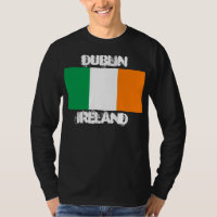 Dublin, Irland mit irischer Flagge