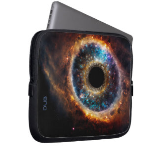 Dubman Designs: Universales Auge, Himmelsgalaxie Laptopschutzhülle