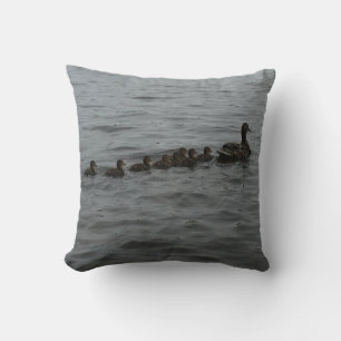 Duck Family Throw Kissen