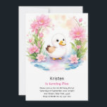 Duck Kids Girl Birthday Einladung<br><div class="desc">Bereiten Sie sich auf ein Vogelabenteuer wie nie zuvor mit unserer "Ente-Kindergeburtstag-Einladung" vor. Dieses faszinierende Design präsentiert eine niedliche Ente inmitten kahliger Details und verspricht einen Tag voller Spannung, Abenteuer und Feiern. Stellen Sie sich die Freude an jungen Gesichtern vor, wenn sie diese einzigartige Einladung erhalten und sie in eine...</div>