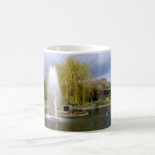 Duckteich im Frühling Kaffeetasse