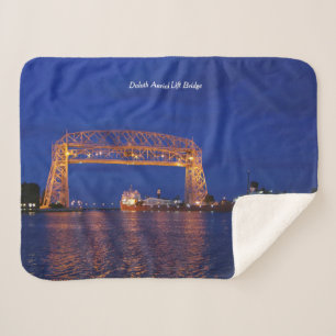 Duluthluftaufzug-Brücke u. John G. Munson Sherpadecke