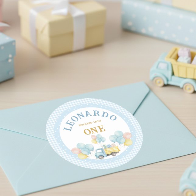 Dump Truck First Birthday Boy Runder Aufkleber (Von Creator hochgeladen)