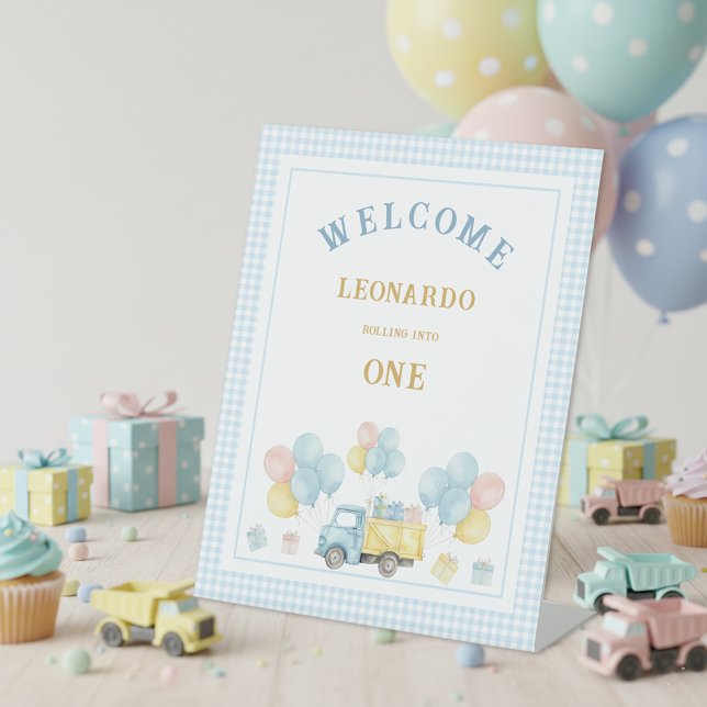 Dump Truck First Birthday Boy Sockelschild (Von Creator hochgeladen)