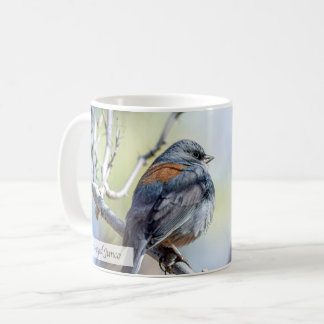 Dunkeläugiger Junco Psalm 62:5 Kaffeetasse
