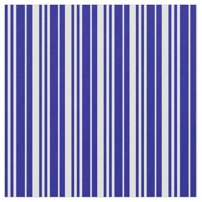 Dunkelblau und hellzykfarbene Linien Stoff (Nahaufnahme)